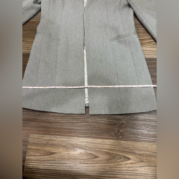 Calvin Klein Light Grey Pant Suit Size 12 - Picture 8 of 16